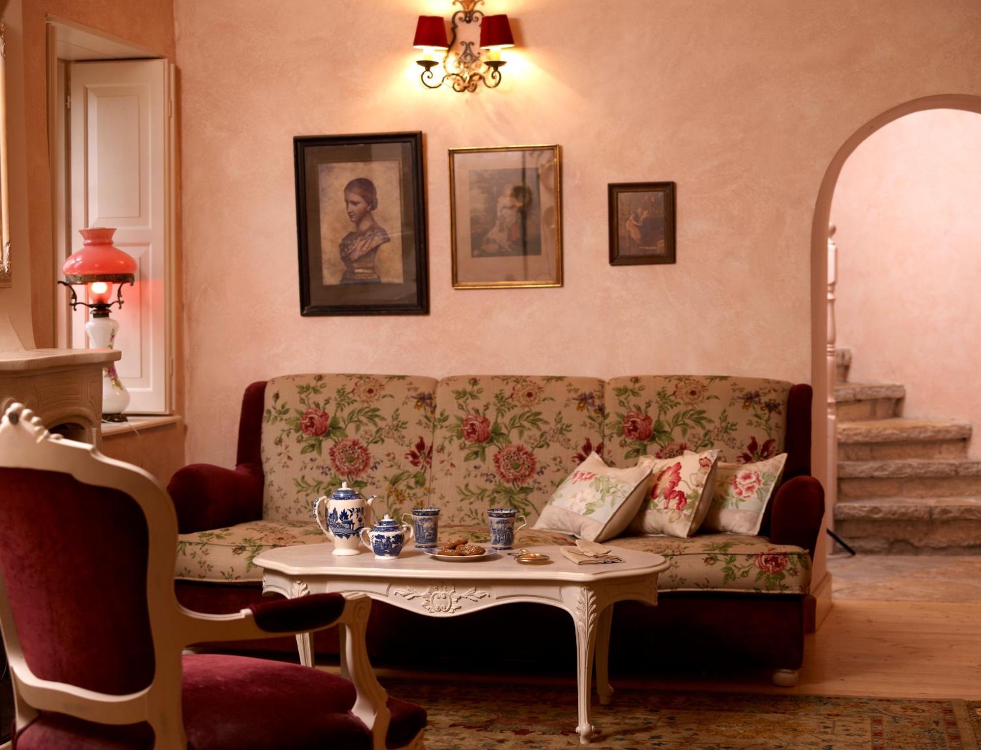 Amaryllis Boutique Guest House Ano Pedina Eksteriør bilde