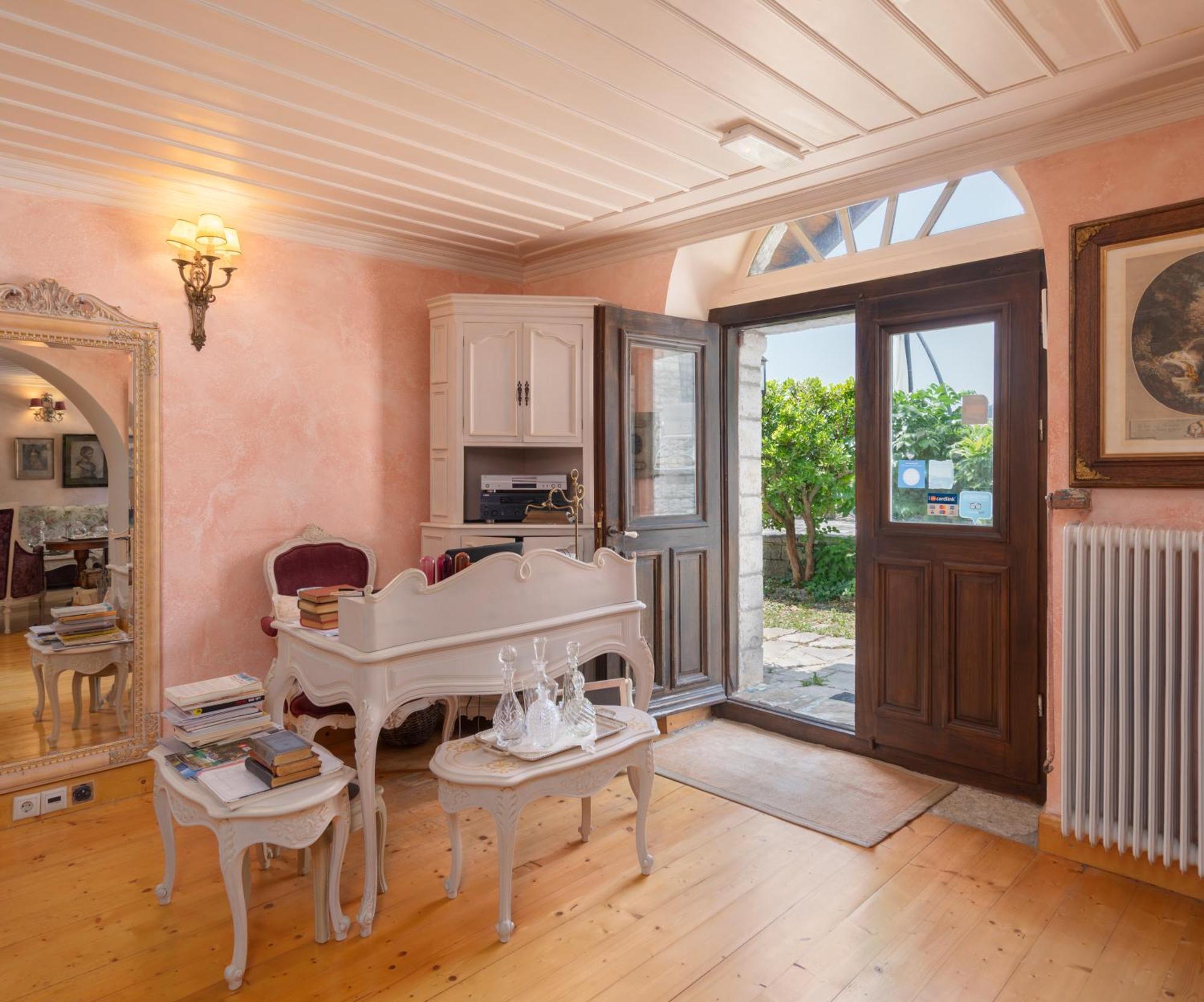 Amaryllis Boutique Guest House Ano Pedina Eksteriør bilde